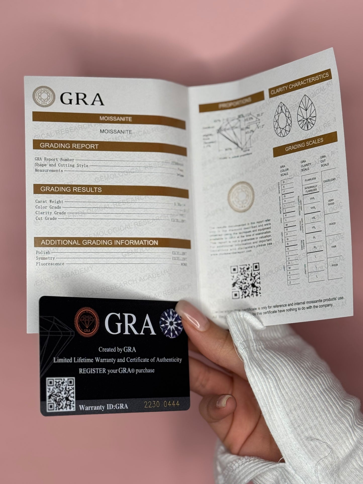 שרשרת כפולה ״אמילי״ מוסנייט