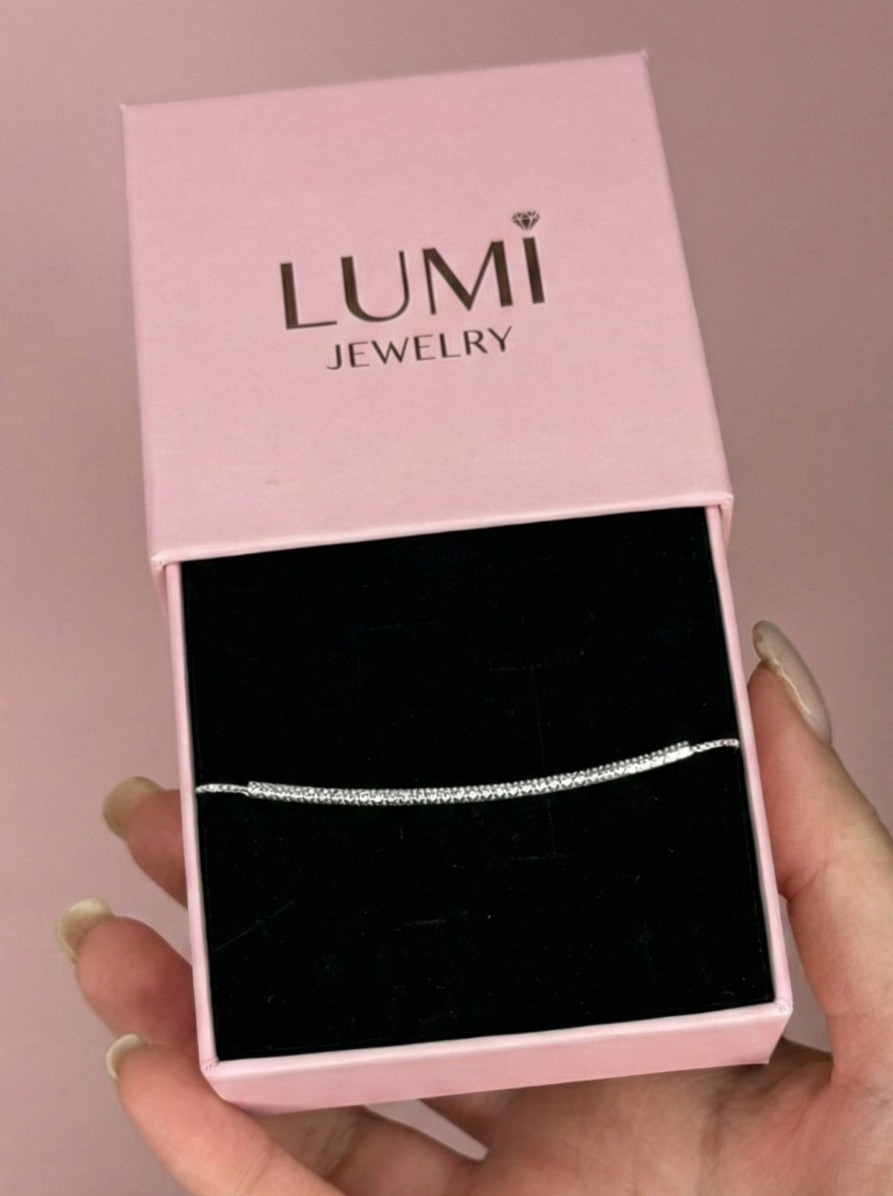 צמיד - חצי טניס