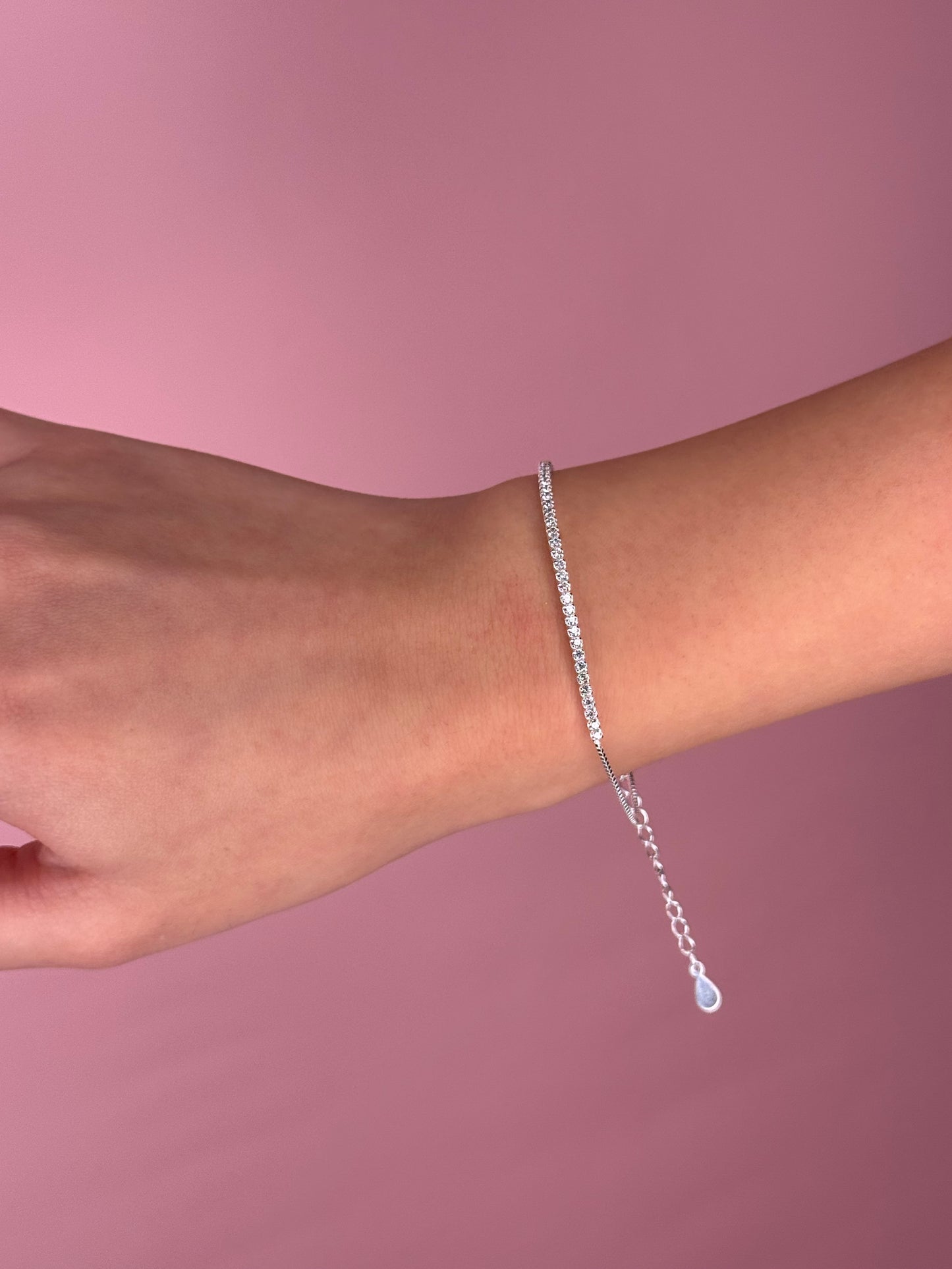 צמיד - חצי טניס