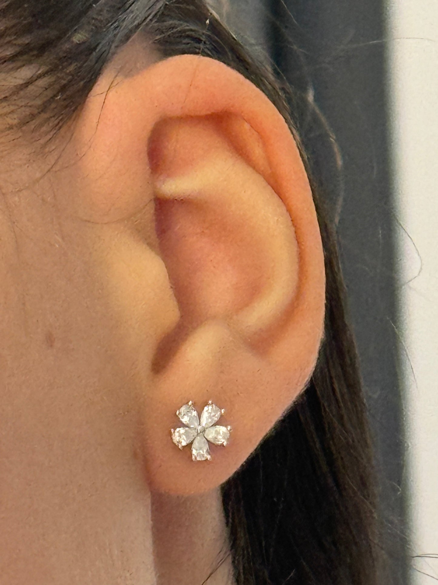 עגילי ״פרח״ כסף 925