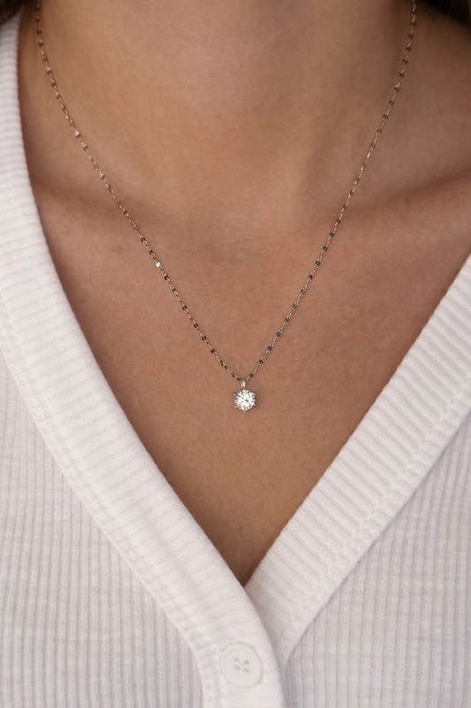 Amy Solitaire Necklace - Sterling Silver